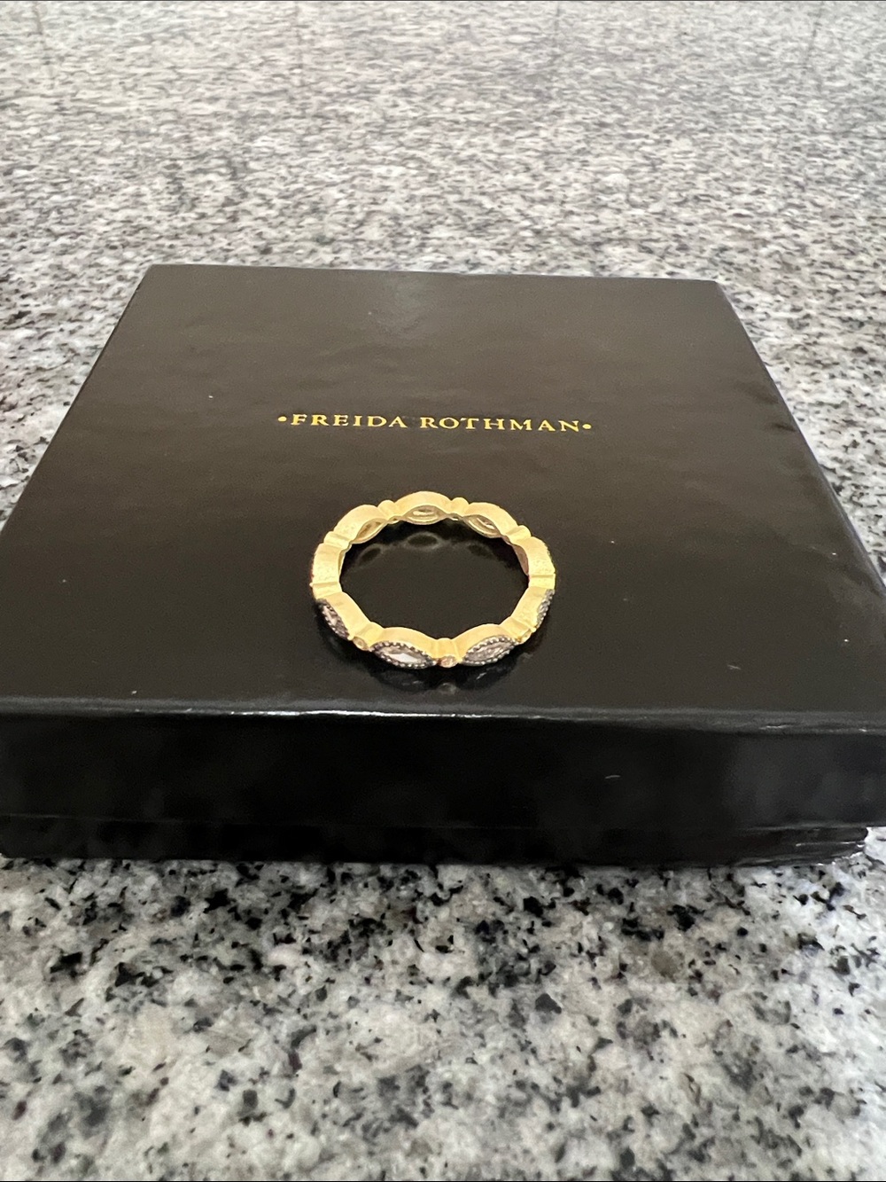 NWot Freida Rothman stackable ring size 9 - Picture 2 of 2